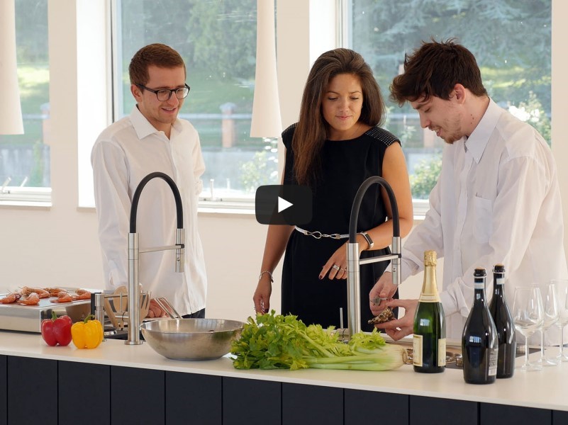 Convivio, l'évolution de la fonctionnalité, les accessoires et compléments pour l'évier et la cuisine