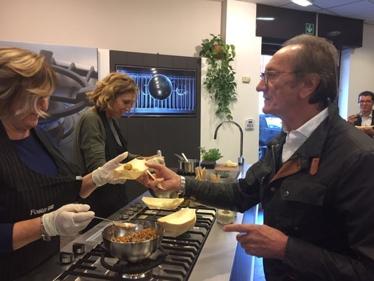 CUISINER AVEC FOSTER